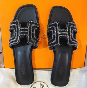 Oran Hermes Limited Edition Black Suede Leather Crystals size 40 or 10 US